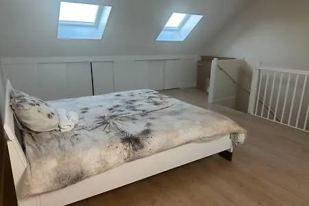 The House In Spijk بيت للعطل